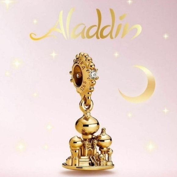 Disney Aladdin Agrabah Castle Dangle Charm - Picture 1 of 9